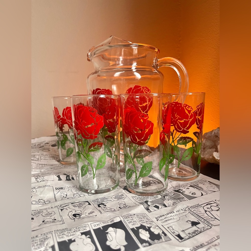 Midcentury Rose Pitcher Set